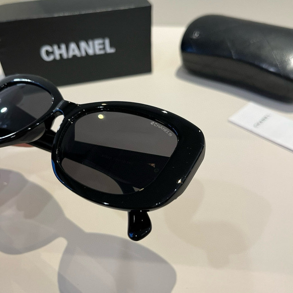 Chanel Fashion Black Lens Sunglasses for Men & Women - 867010 - detail image 9