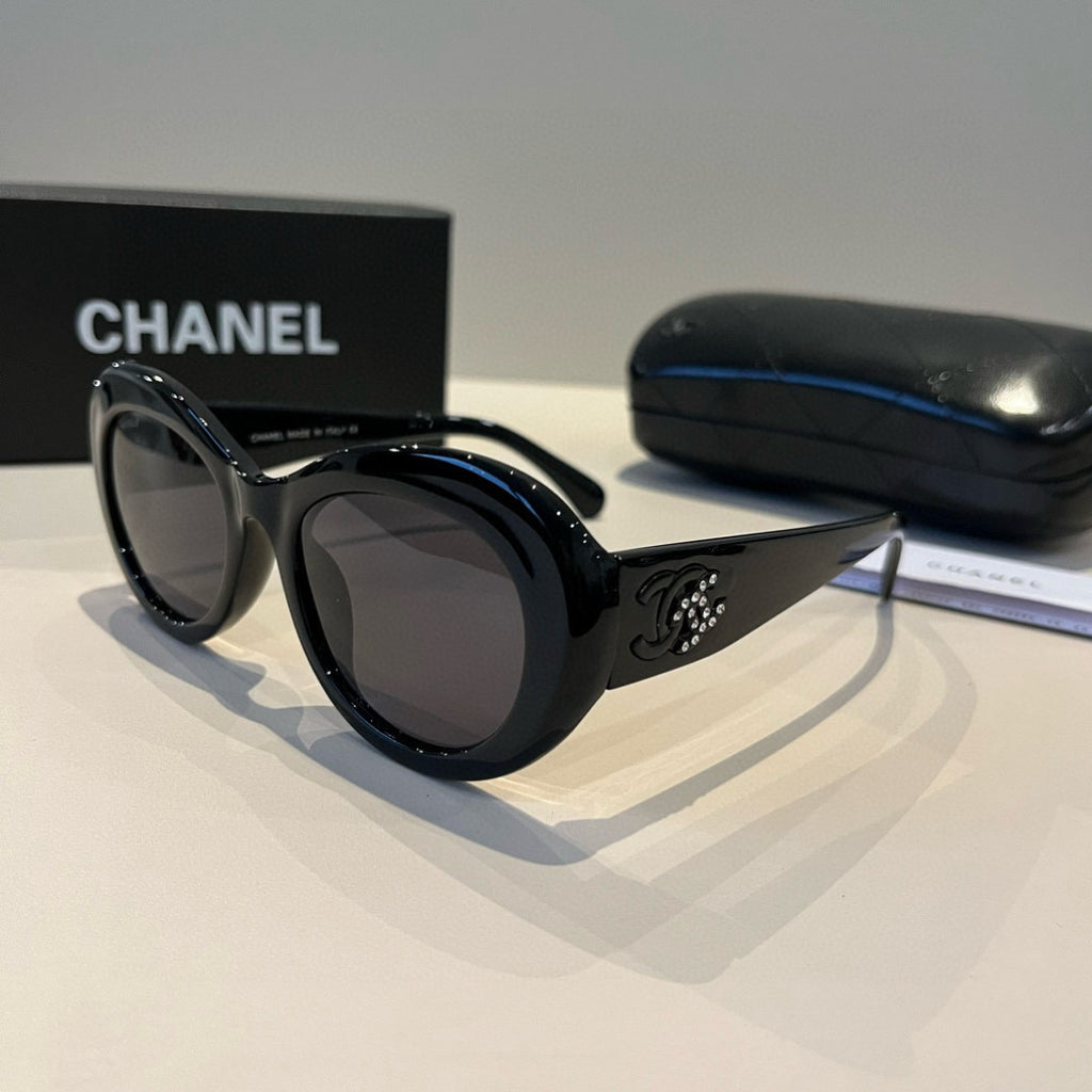 Chanel Fashion Black Lens Sunglasses for Men & Women - 867011 - detail image 3