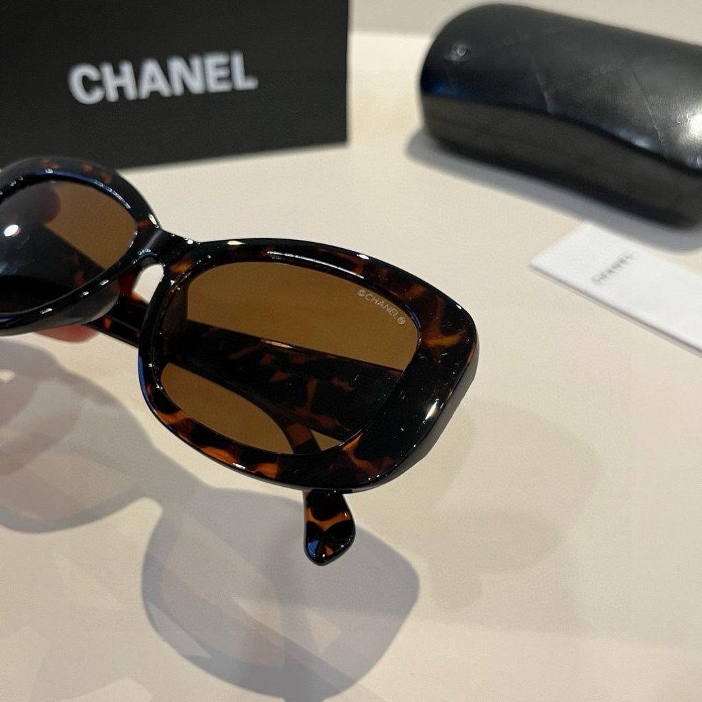 Chanel Fashion Black Lens Sunglasses for Men & Women - 867012 - detail image 6