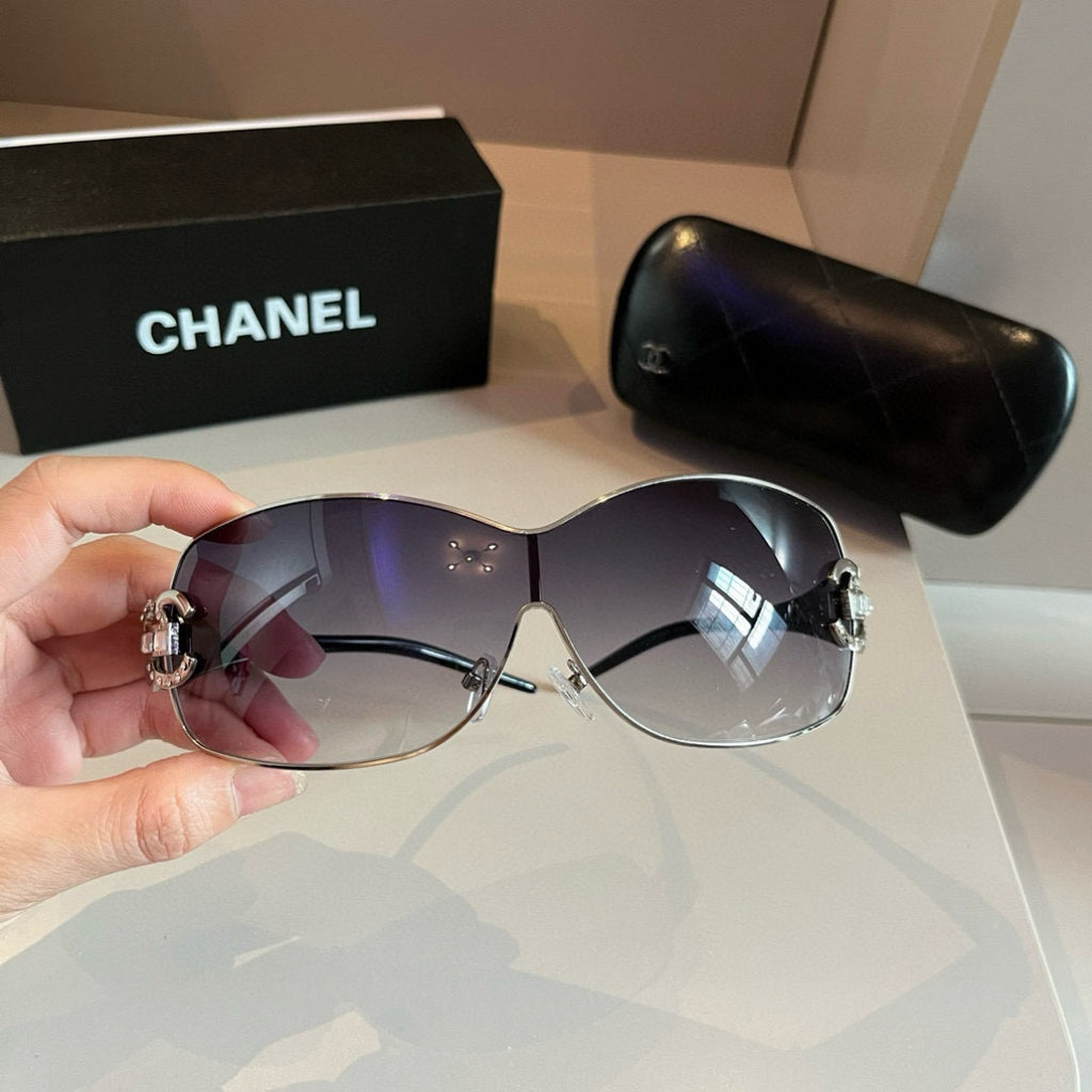 Chanel Fashion Silver Lens Sunglasses for Men & Women - 867013 - detail image 4