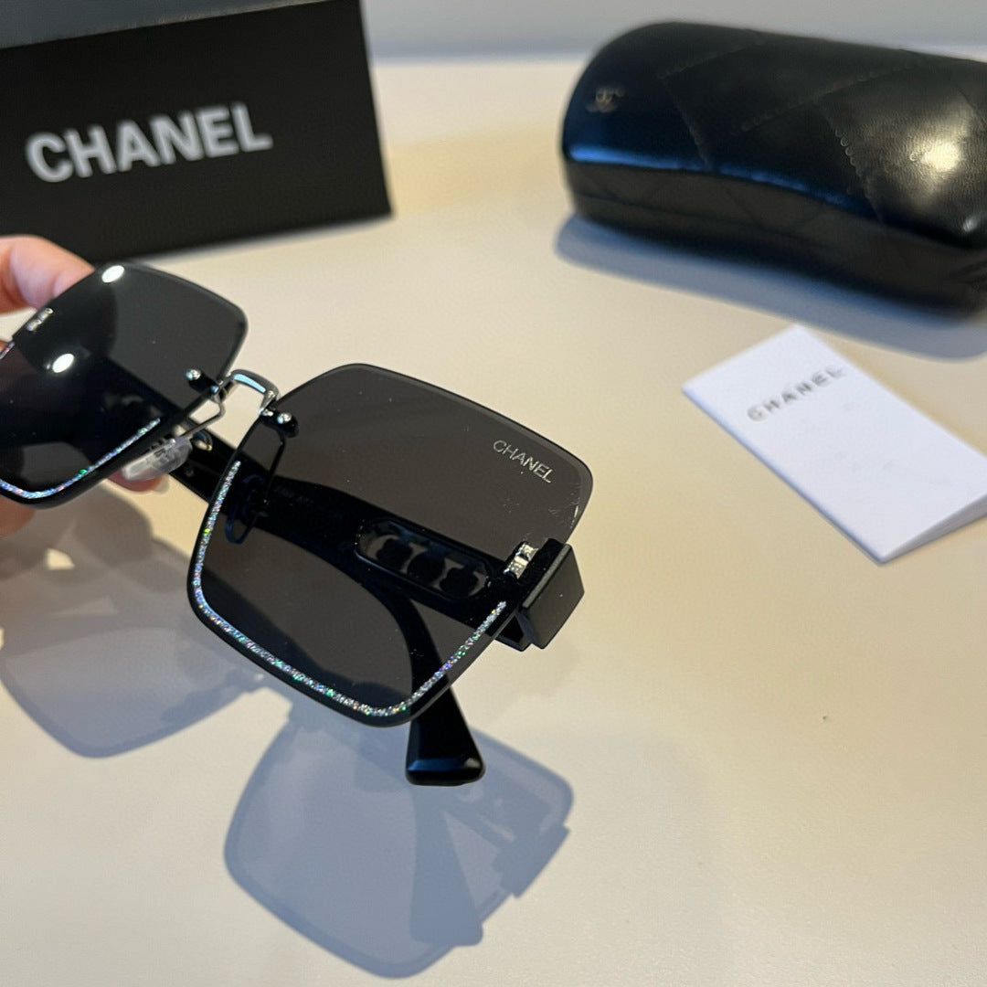Chanel Fashion Black Lens Sunglasses for Men & Women - 449009 - detail image 7