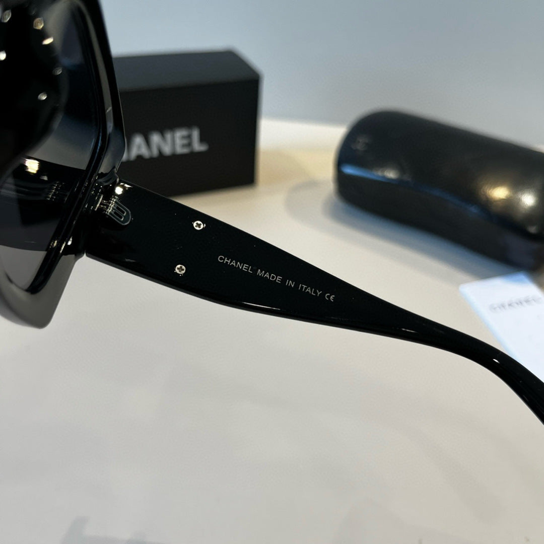 Chanel Square Black Lens Sunglasses for Men & Women - 867015 - detail image 4