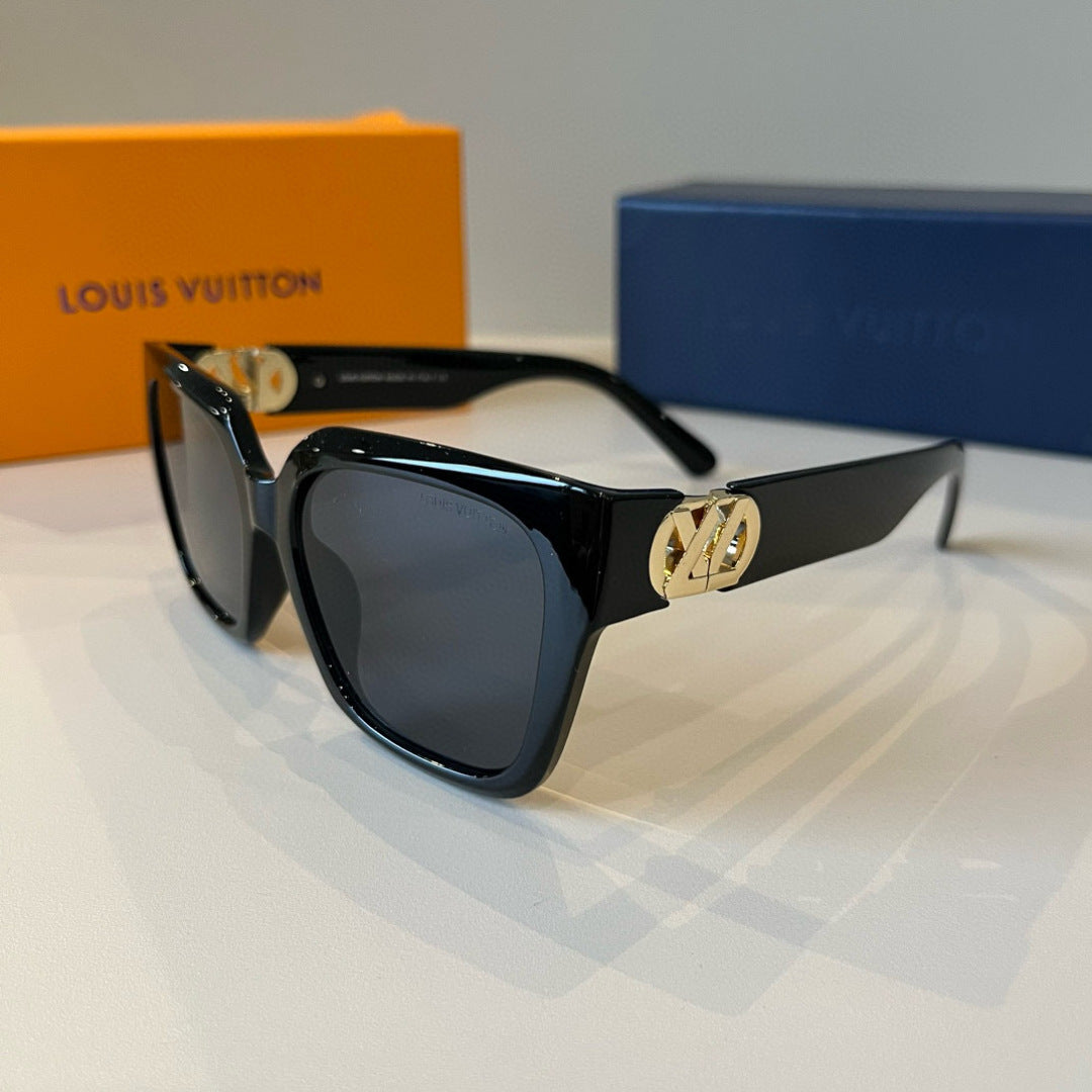 Louis Vuitton Slim Black Lens Sunglasses for Men & Women - 464678 - detail image 3