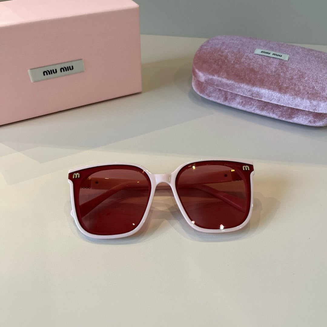 Miu Miu Fashion Red Lens Sunglasses for Men & Women - 487584 - detail image 3