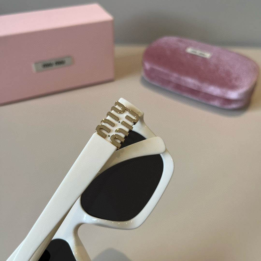 Miu Miu Cat-Eye Brown Lens Sunglasses for Men & Women - 382956 - detail image 10