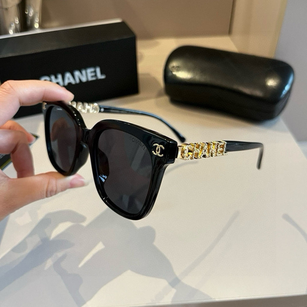 Chanel Fashion Gold Lens Sunglasses for Men & Women - 867039 - detail image 5