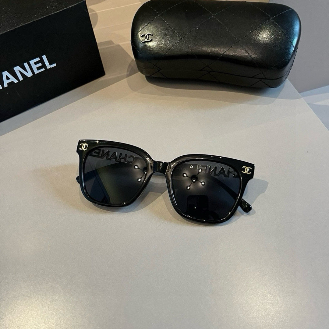 Chanel Fashion Gold Lens Sunglasses for Men & Women - 867039 - detail image 7