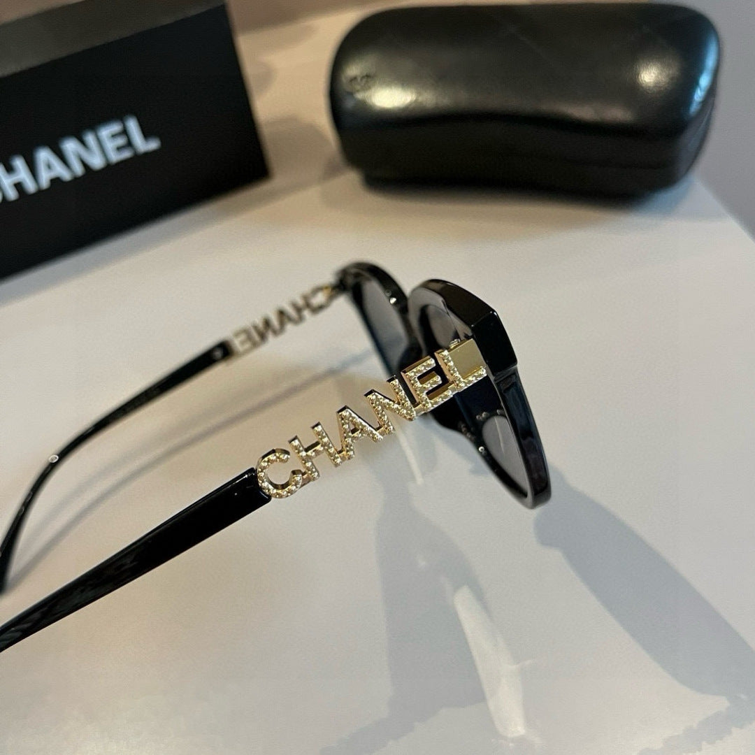 Chanel Fashion Gold Lens Sunglasses for Men & Women - 867039 - detail image 2