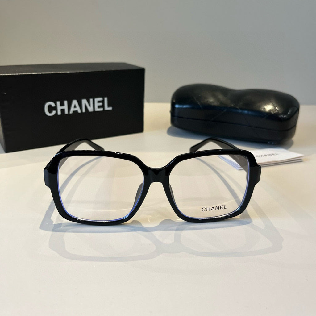 Chanel Oversized Black Lens Sunglasses for Men & Women - 358032 - detail image 2