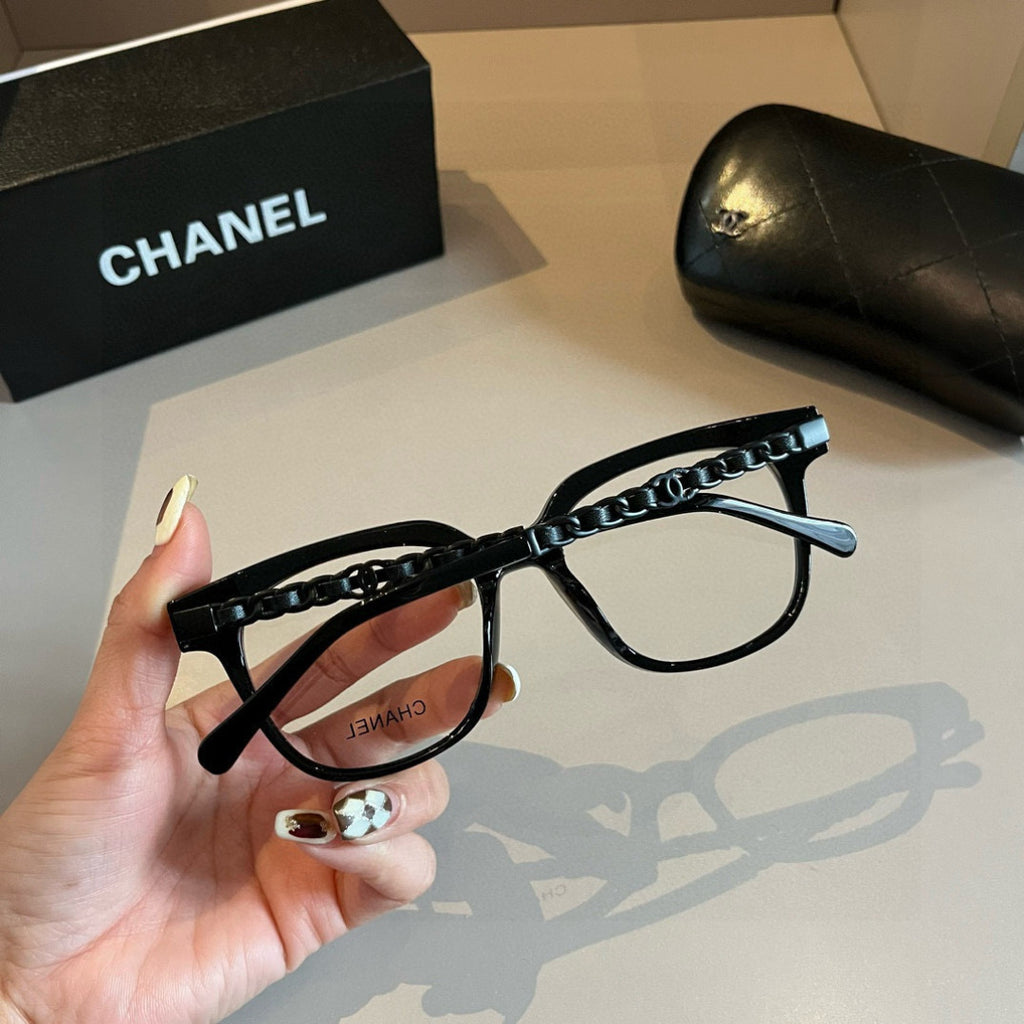 Chanel Oversized Silver Lens Sunglasses for Men & Women - 867042 - detail image 6