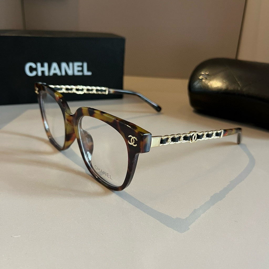 Chanel Oversized Silver Lens Sunglasses for Men & Women - 867045 - detail image 3
