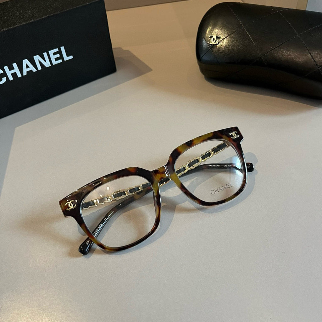 Chanel Oversized Silver Lens Sunglasses for Men & Women - 867045 - detail image 7