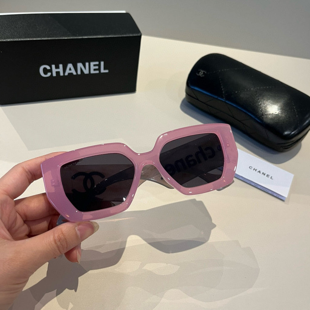 Chanel Fashion Red Lens Sunglasses for Men & Women - 867047 - detail image 10