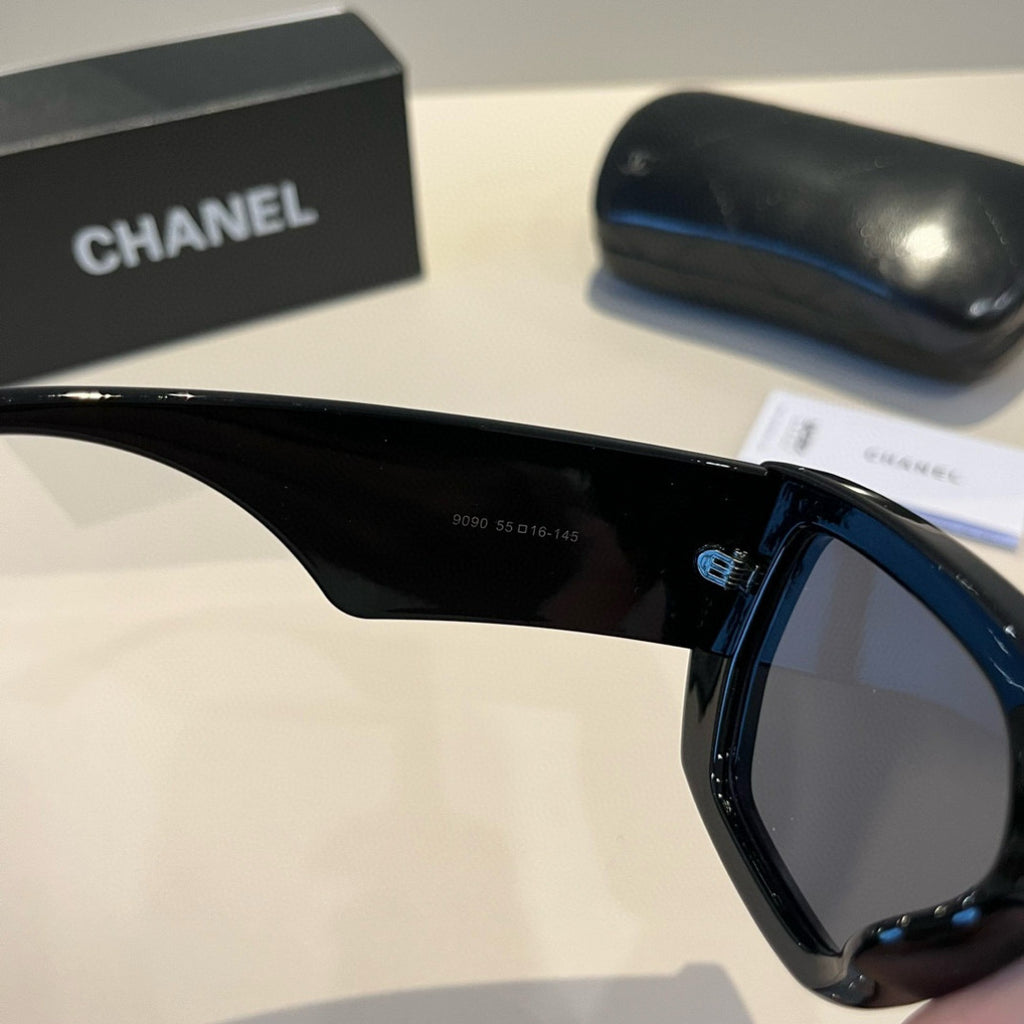 Chanel Fashion Black Lens Sunglasses for Men & Women - 867048 - detail image 6