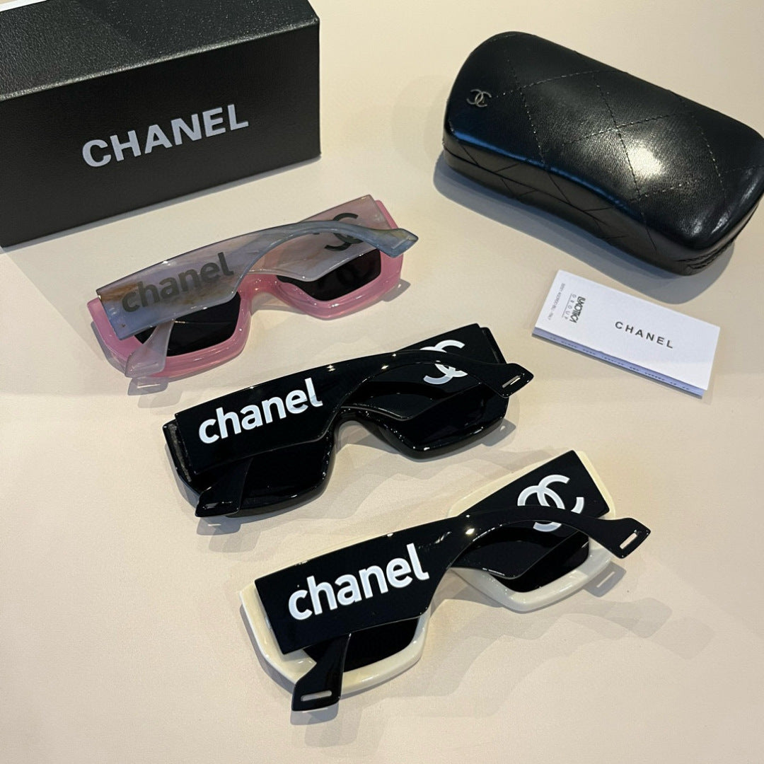 Chanel Fashion Black Lens Sunglasses for Men & Women - 867048 - detail image 9