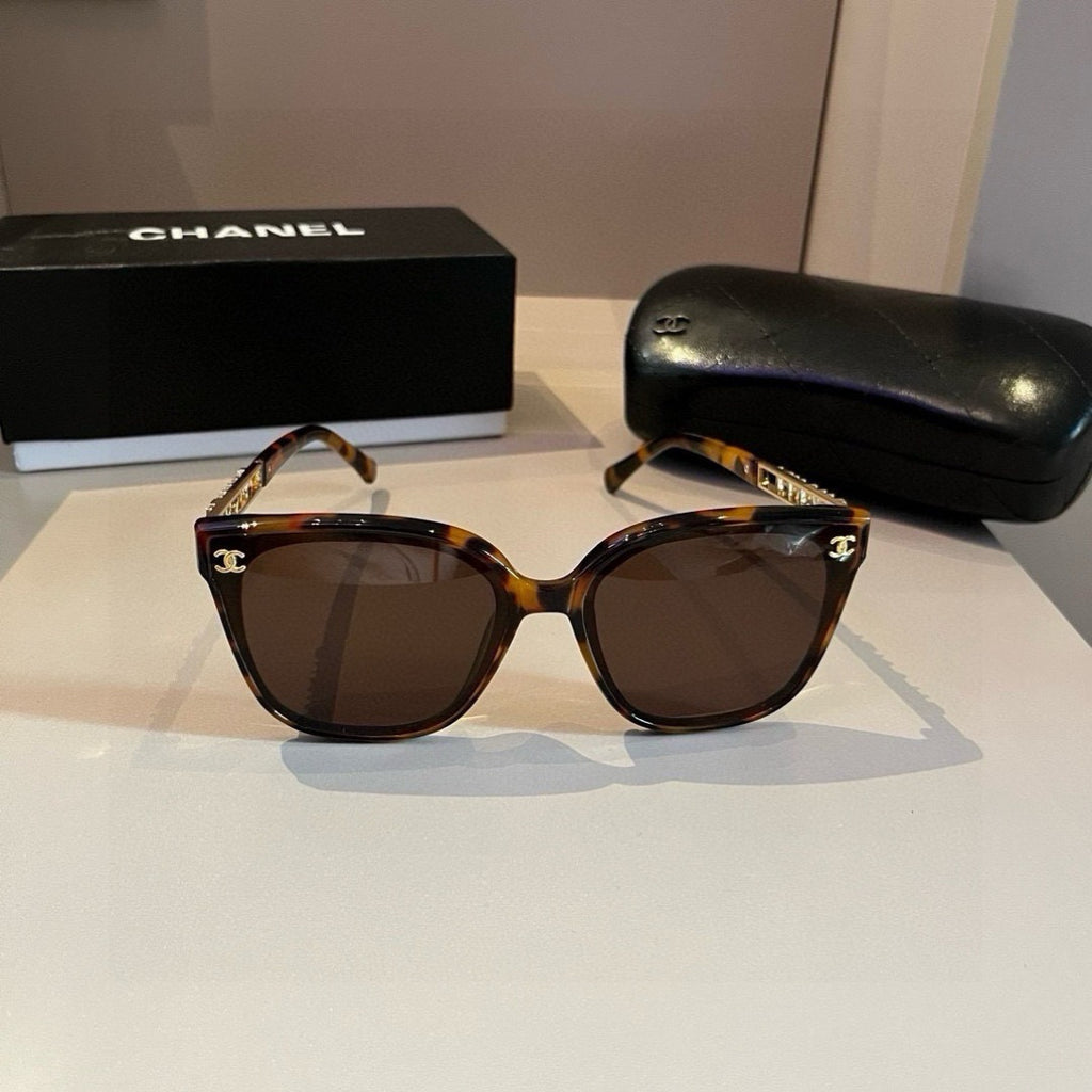 Chanel Oversized Brown Lens Sunglasses for Men & Women - 465153 - detail image 4