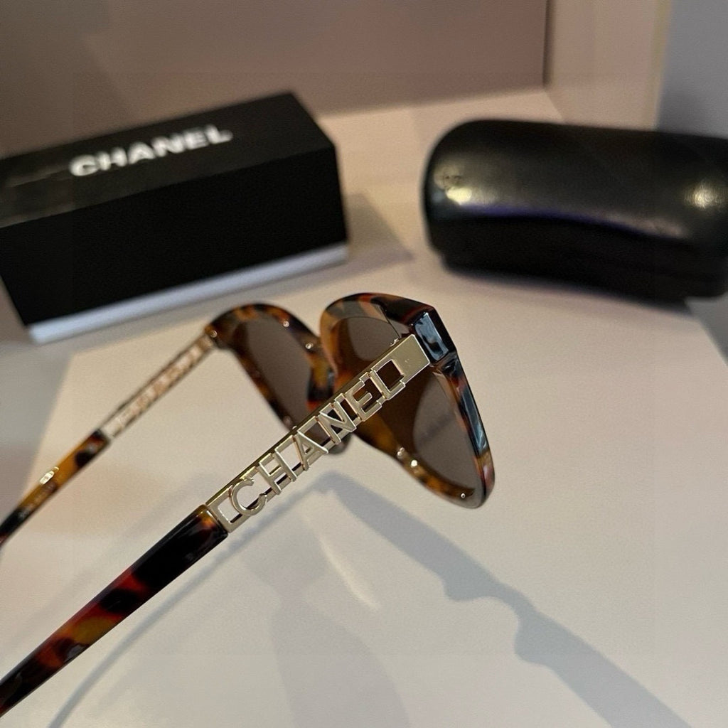 Chanel Oversized Brown Lens Sunglasses for Men & Women - 465153 - detail image 2