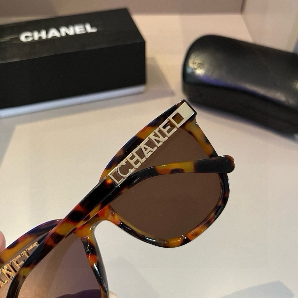 Chanel Oversized Brown Lens Sunglasses for Men & Women - 867050 - detail image 7