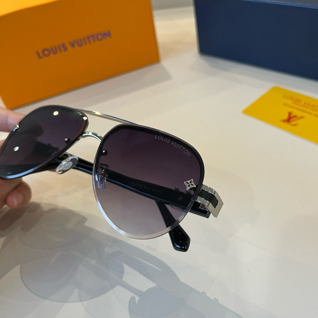 Louis Vuitton Metal Aviator Silver Lens Sunglasses for Men & Women - 866902 - detail image 5