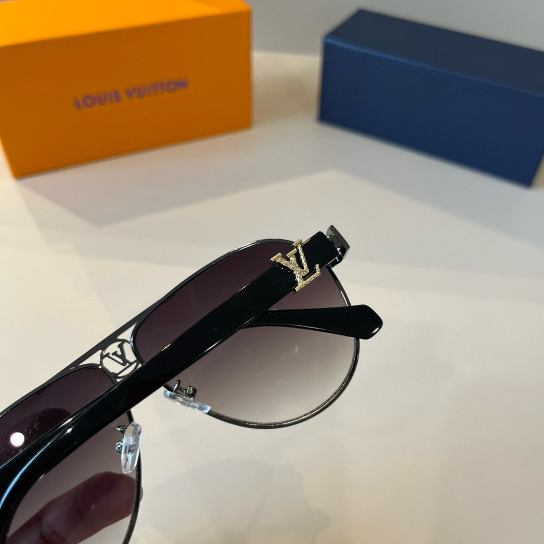 Louis Vuitton Metal Aviator Silver Lens Sunglasses for Men & Women - 933778 - detail image 7