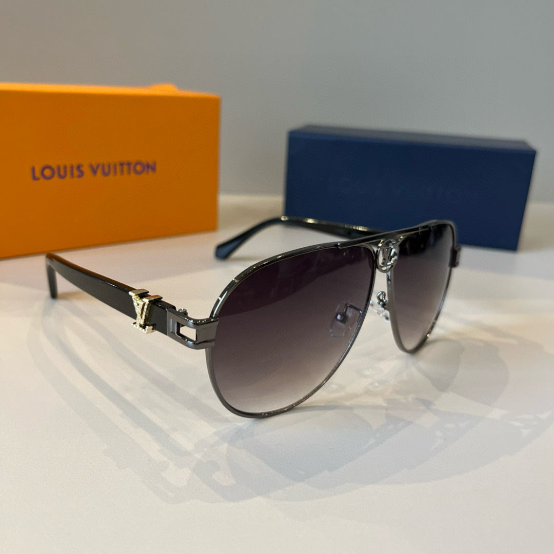 Louis Vuitton Metal Aviator Silver Lens Sunglasses for Men & Women - 933778