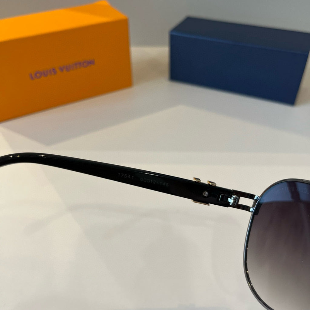 Louis Vuitton Metal Aviator Silver Lens Sunglasses for Men & Women - 933778 - detail image 9