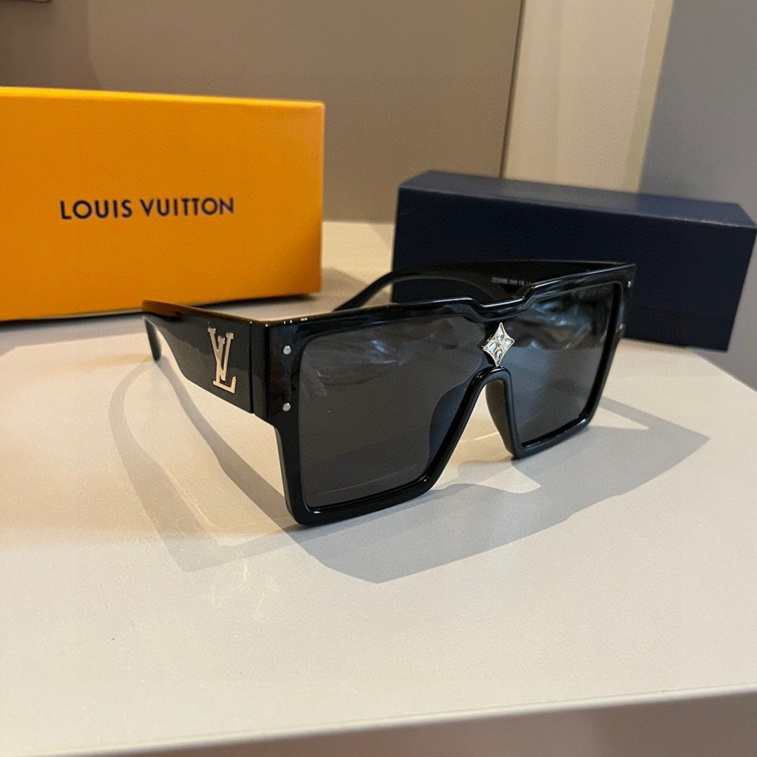 Louis Vuitton Fashion Red Lens Sunglasses for Men & Women - 866900