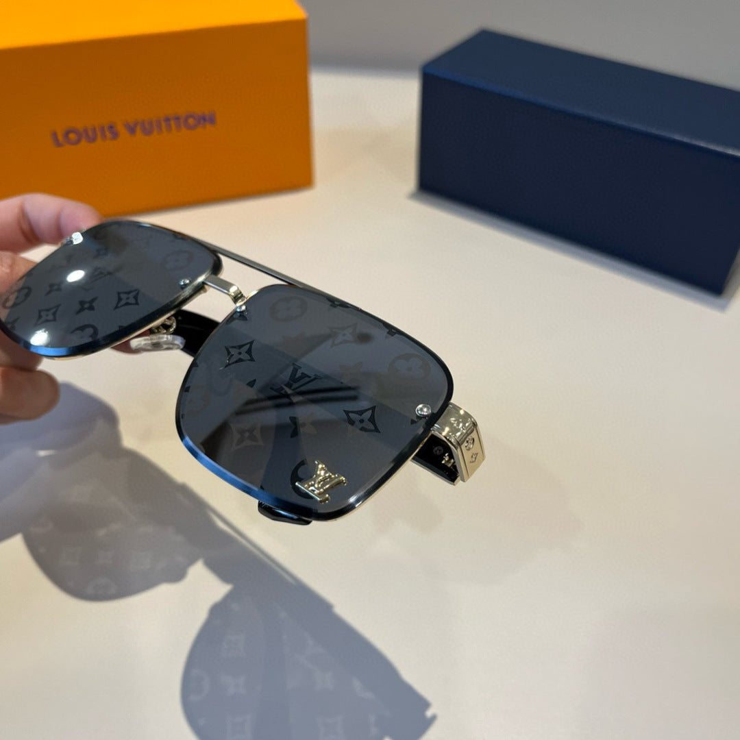 Louis Vuitton Metal Aviator Gray Lens Sunglasses for Men & Women - 933798 - detail image 6