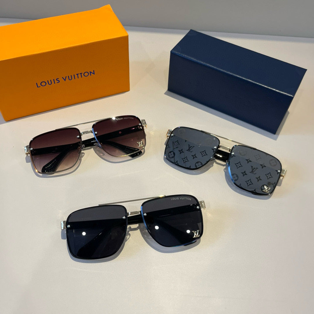 Louis Vuitton Metal Aviator Gray Lens Sunglasses for Men & Women - 933798 - detail image 11