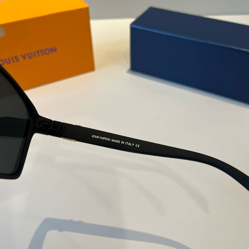 Louis Vuitton Fashion Black Lens Sunglasses for Men & Women - 933800 - detail image 9