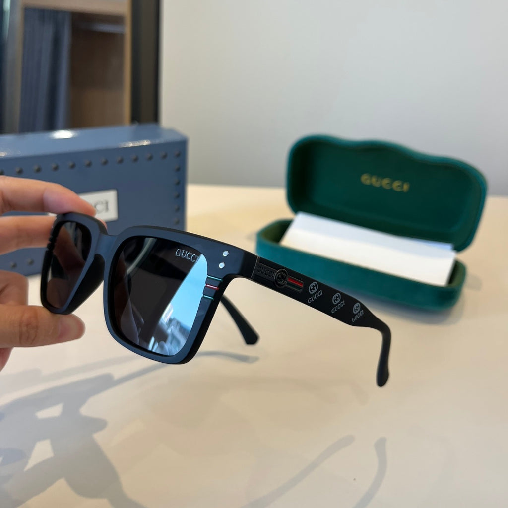 Gucci Fashion Black Lens Sunglasses for Men & Women - 866929 - detail image 4
