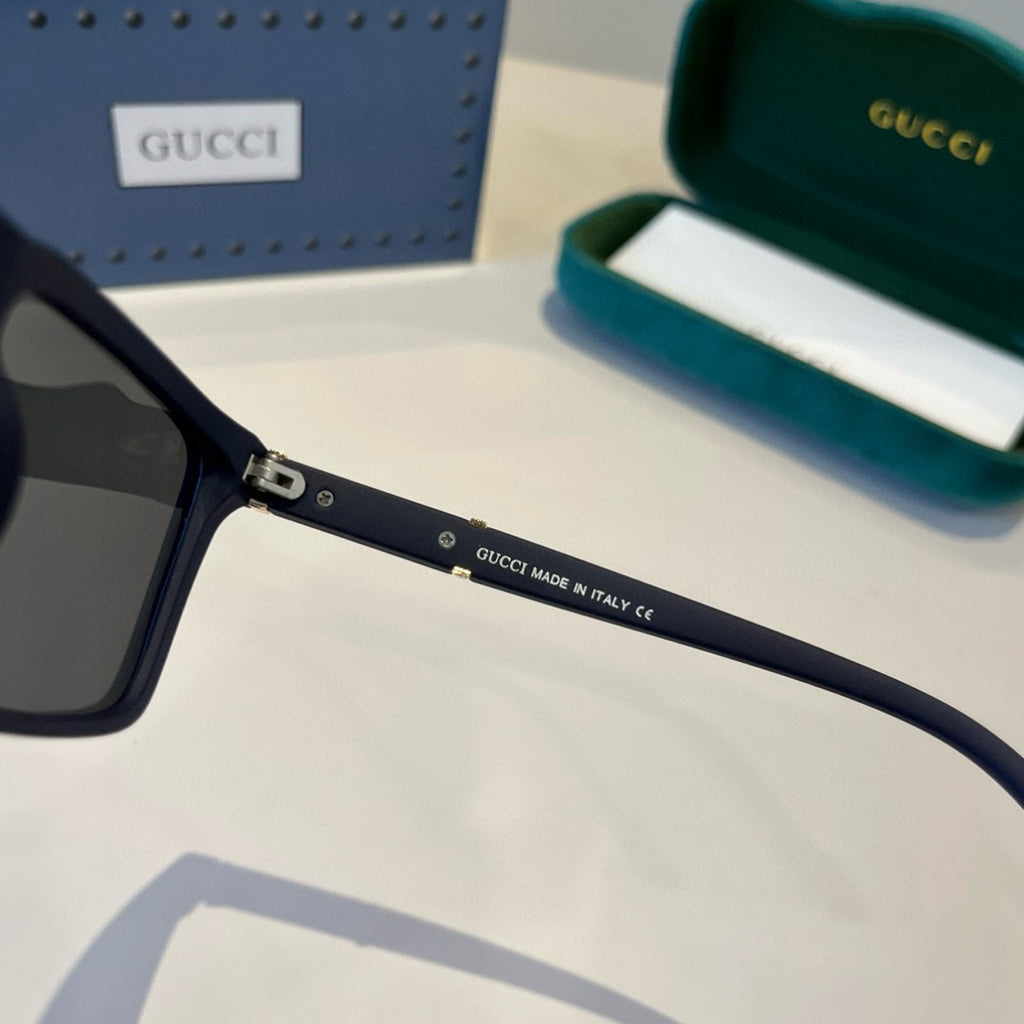 Gucci Metal Aviator Black Lens Sunglasses for Men & Women - 866930 - detail image 5