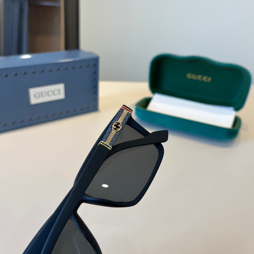 Gucci Metal Aviator Black Lens Sunglasses for Men & Women - 866932 - detail image 8