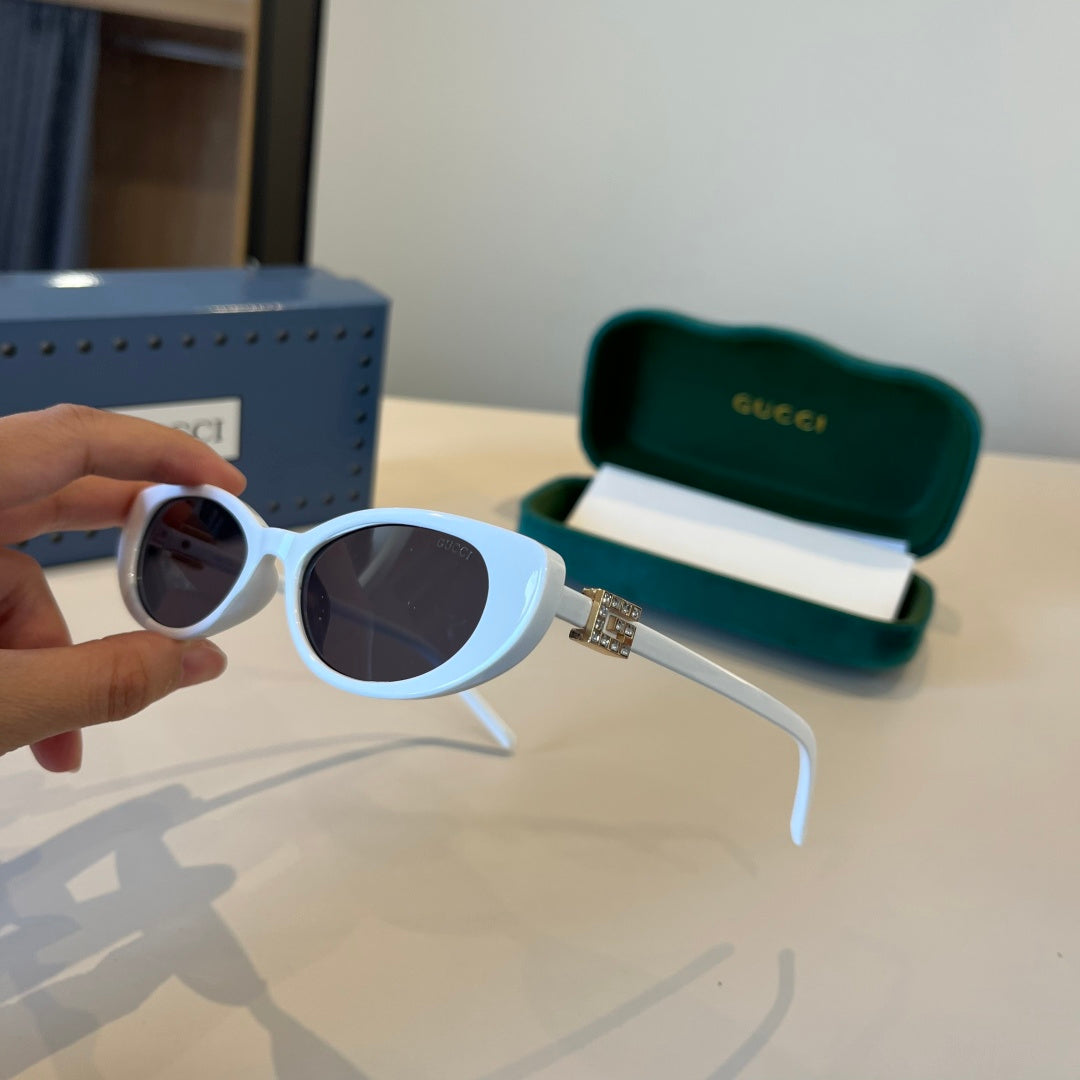 Gucci Polarized Fashion Silver Lens Sunglasses for Men & Women - 866935 - detail image 6
