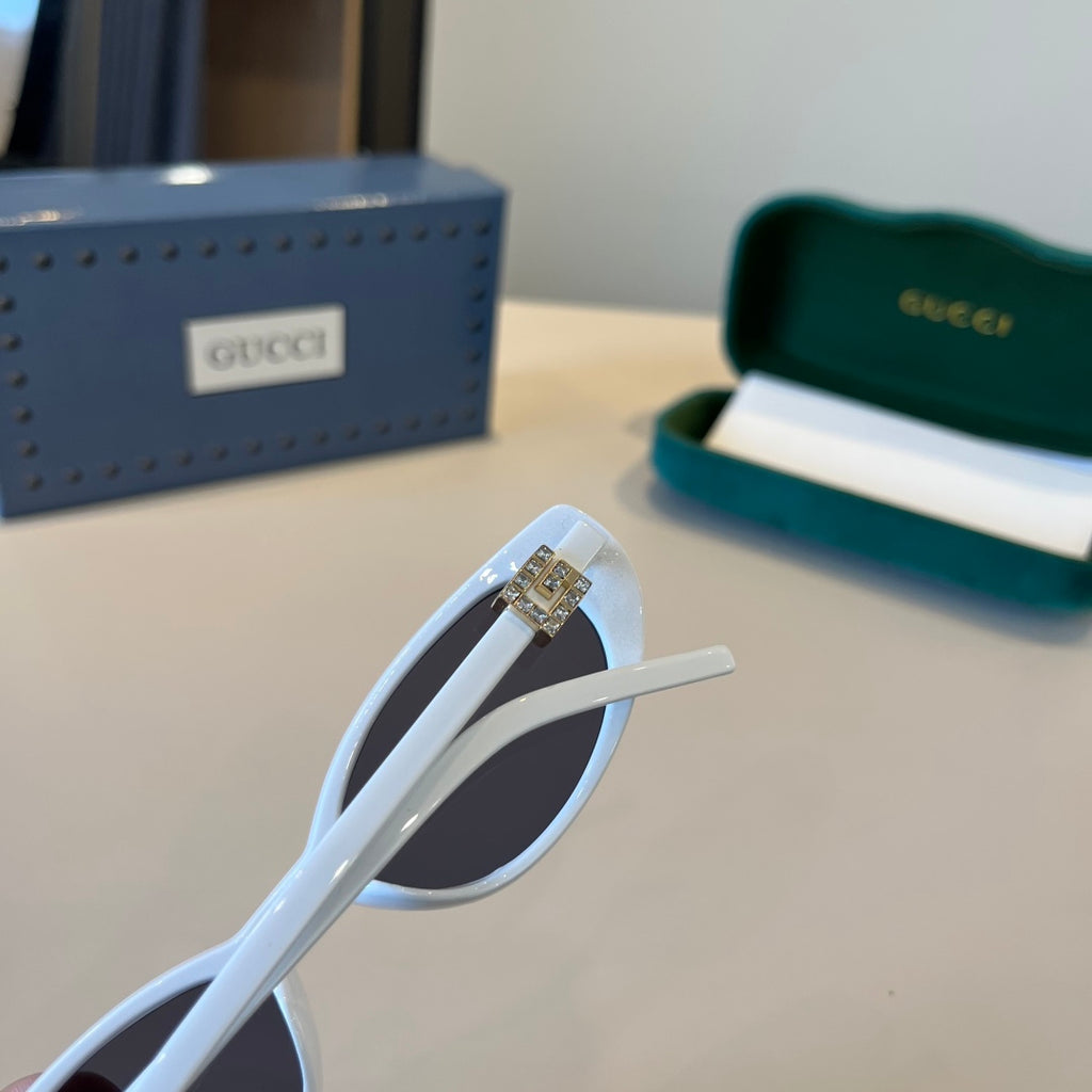 Gucci Polarized Fashion Silver Lens Sunglasses for Men & Women - 866935 - detail image 8