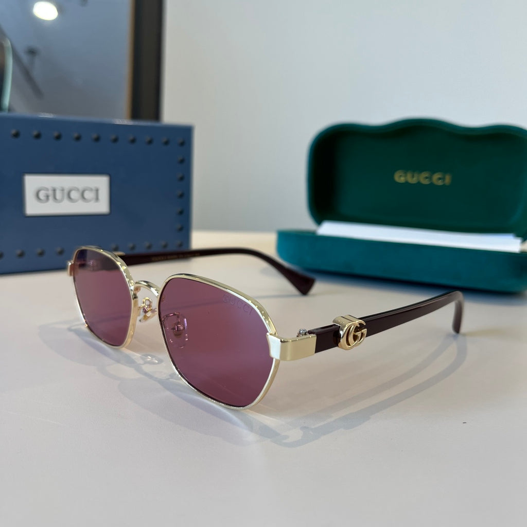 Gucci Polarized Fashion Blue Lens Sunglasses for Men - 381960 - detail image 3