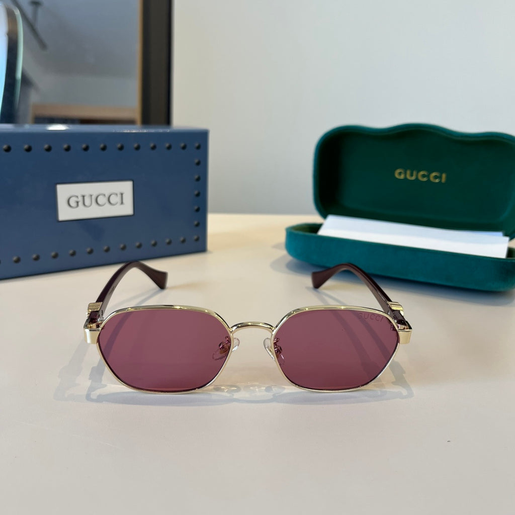 Gucci Polarized Fashion Blue Lens Sunglasses for Men - 381960 - detail image 2