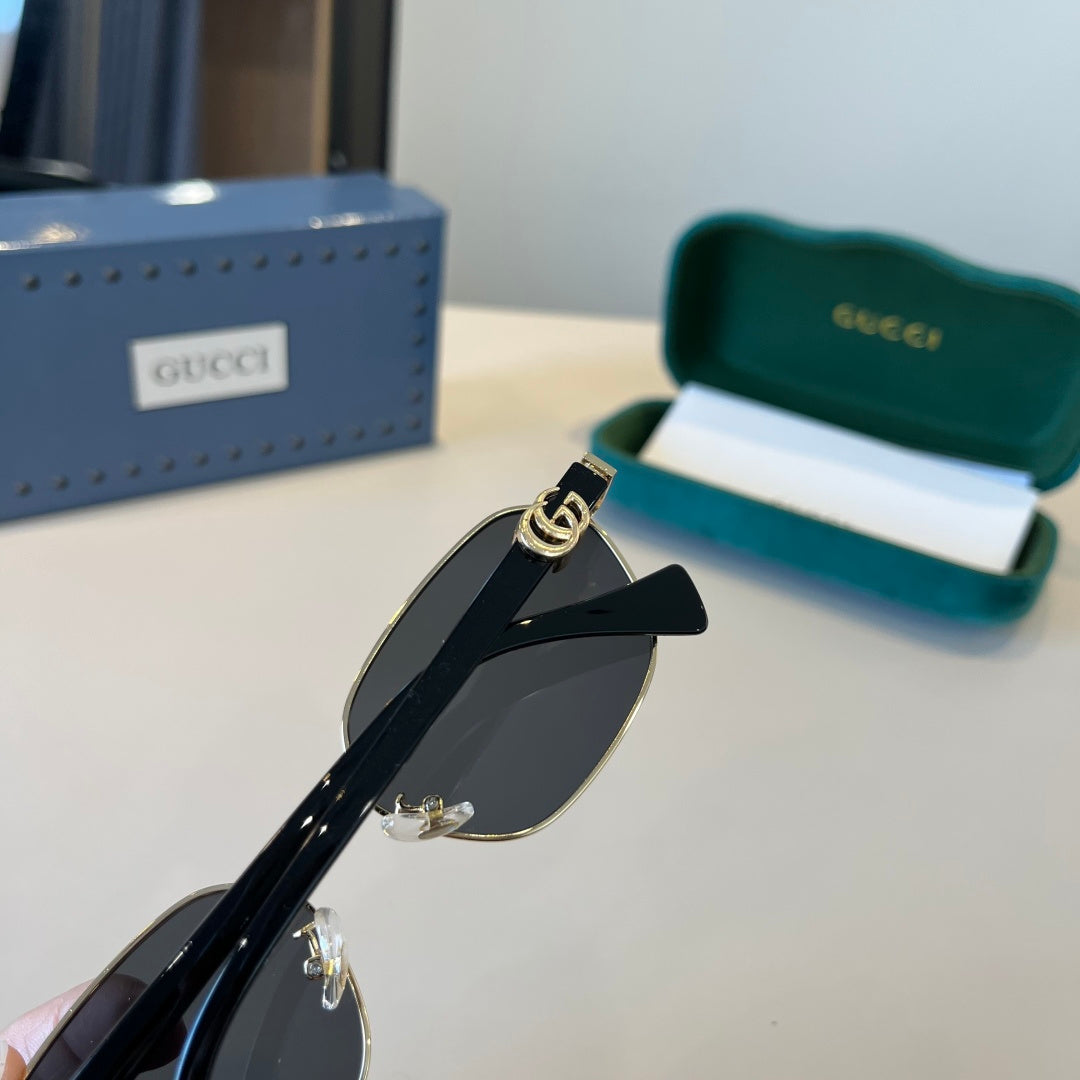 Gucci Polarized Fashion Silver Lens Sunglasses for Men - 997587 - detail image 8