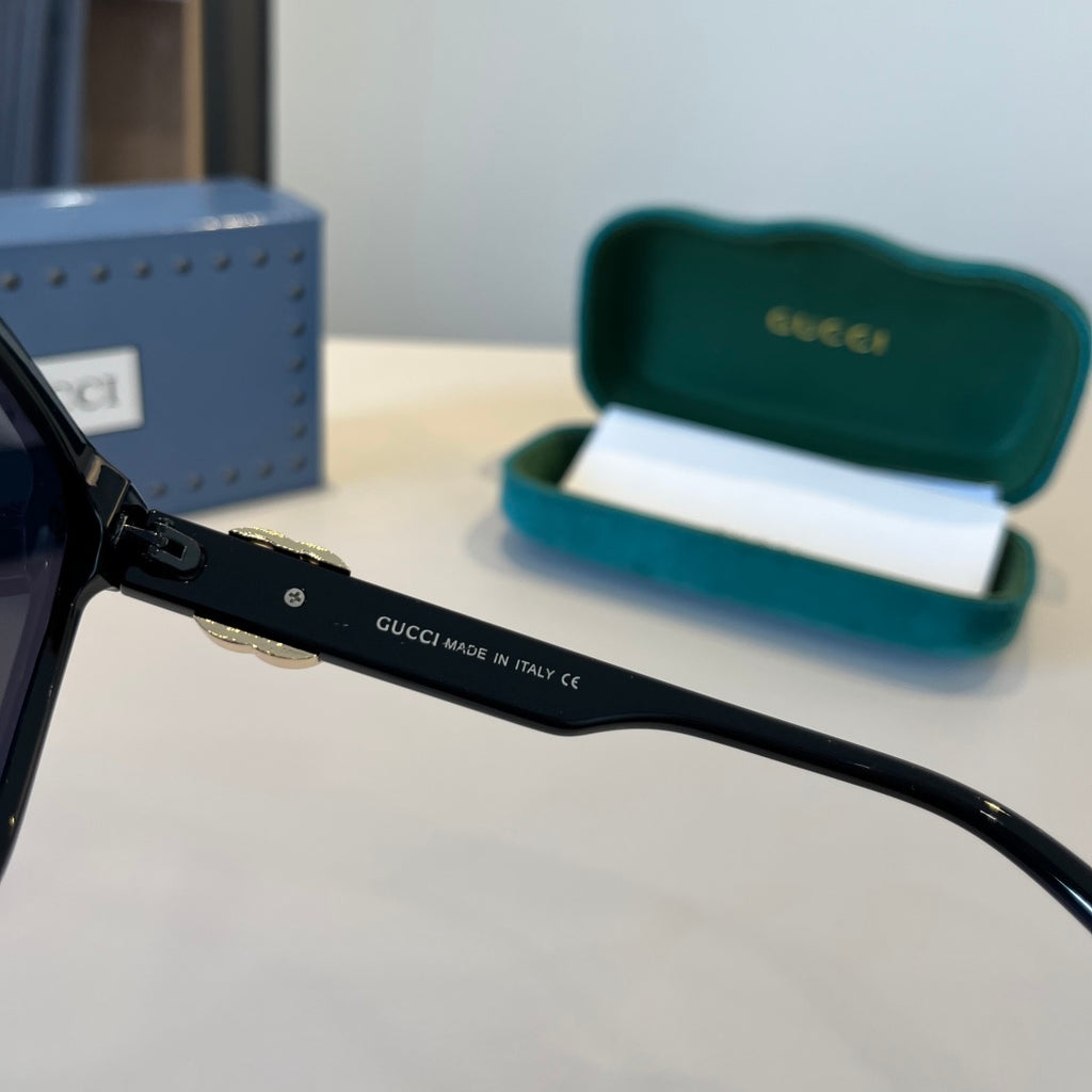 Gucci Oversized Black Lens Sunglasses for Men & Women - 866939 - detail image 5