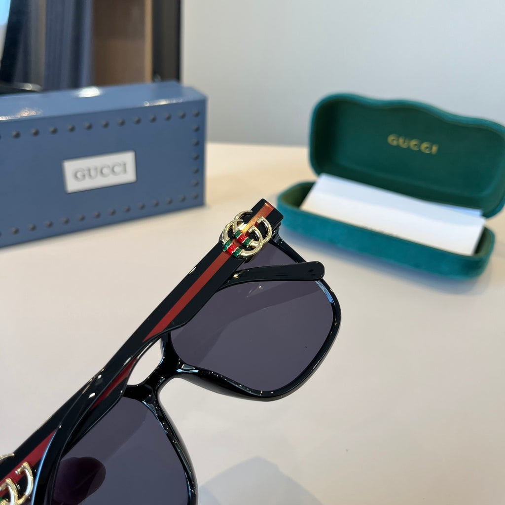 Gucci Oversized Black Lens Sunglasses for Men & Women - 866939 - detail image 8