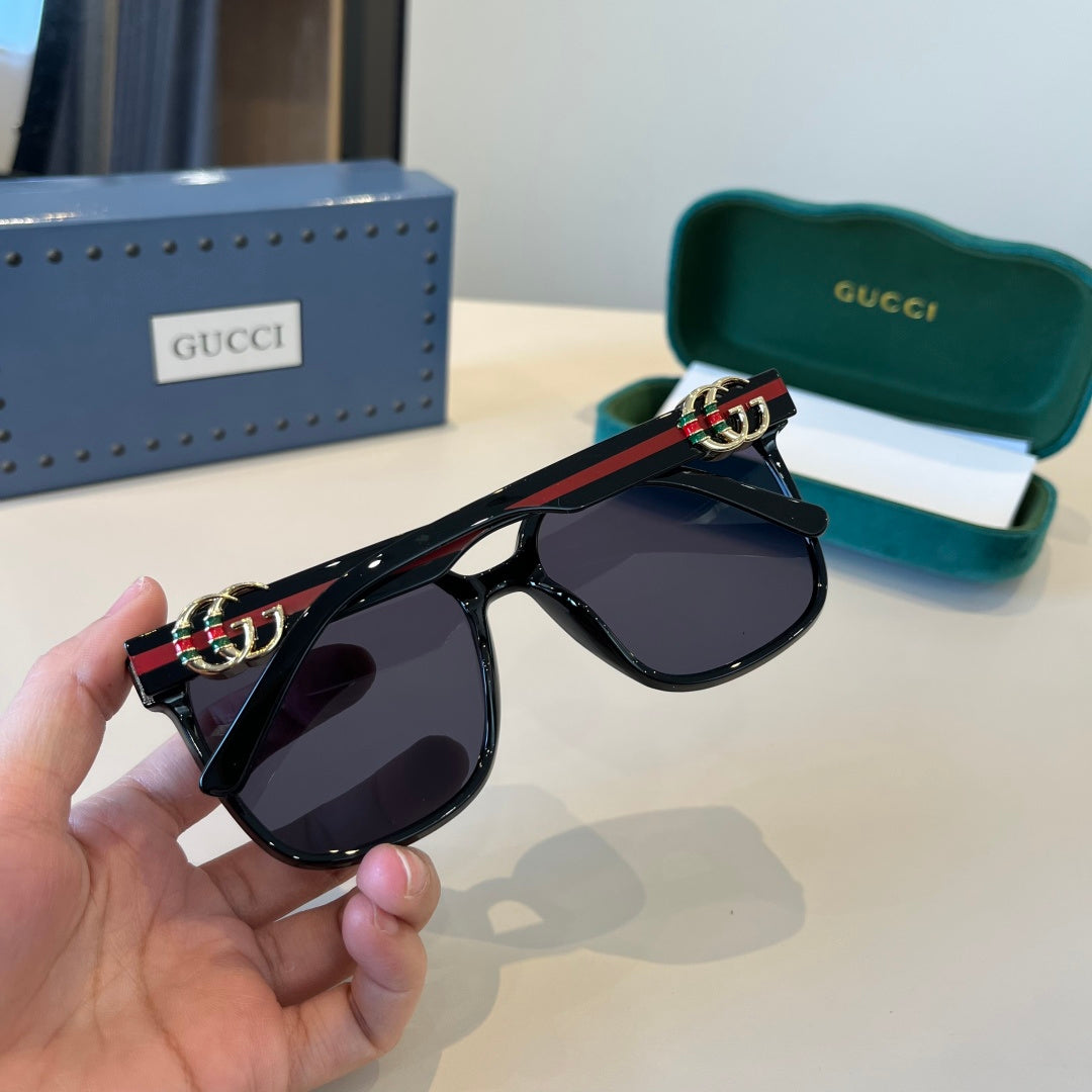 Gucci Oversized Black Lens Sunglasses for Men & Women - 866939 - detail image 7