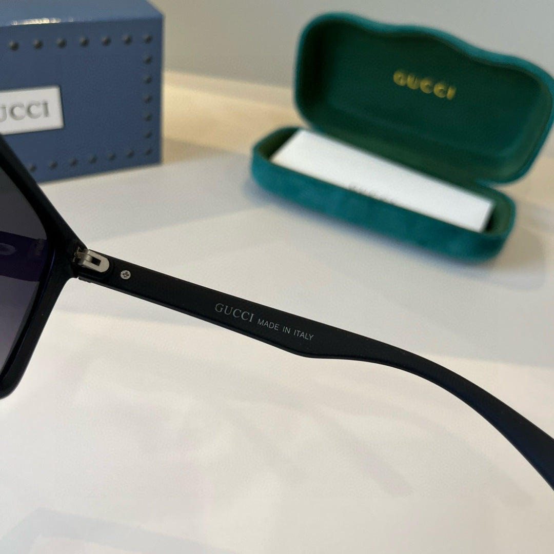 Gucci Metal Aviator Black Lens Sunglasses for Men & Women - 866941 - detail image 9