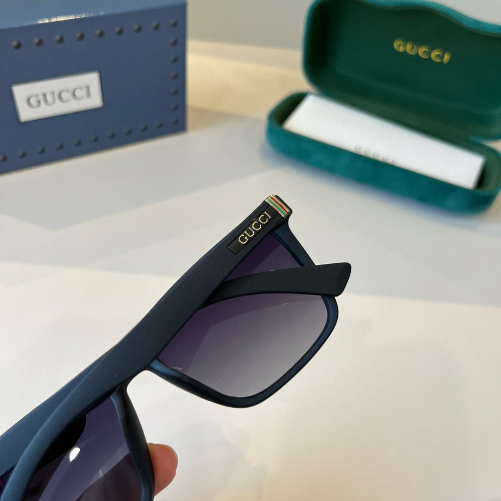 Gucci Metal Aviator Black Lens Sunglasses for Men & Women - 866941 - detail image 7