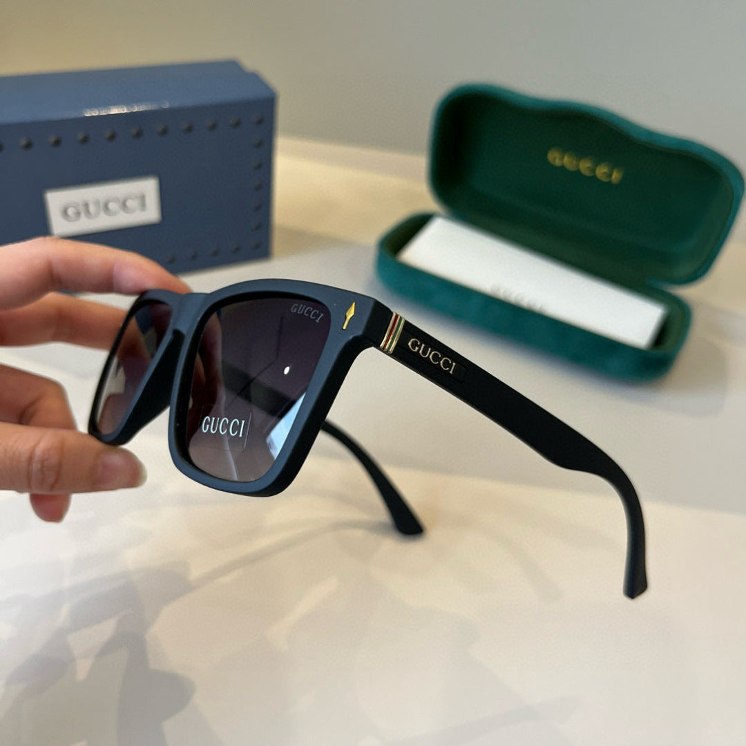 Gucci Metal Aviator Black Lens Sunglasses for Men & Women - 866941 - detail image 4