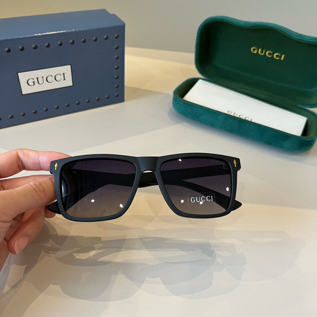 Gucci Metal Aviator Black Lens Sunglasses for Men & Women - 866941 - detail image 5