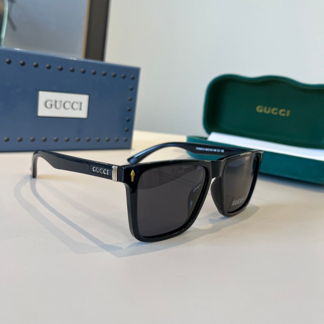 Gucci Metal Aviator Black Lens Sunglasses for Men & Women - 866942