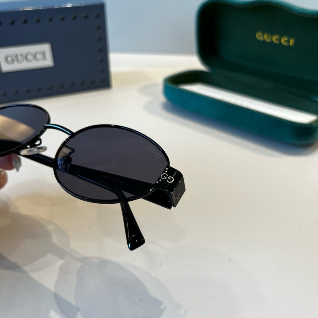 Gucci Oversized Black Lens Sunglasses for Women - 448849 - detail image 7
