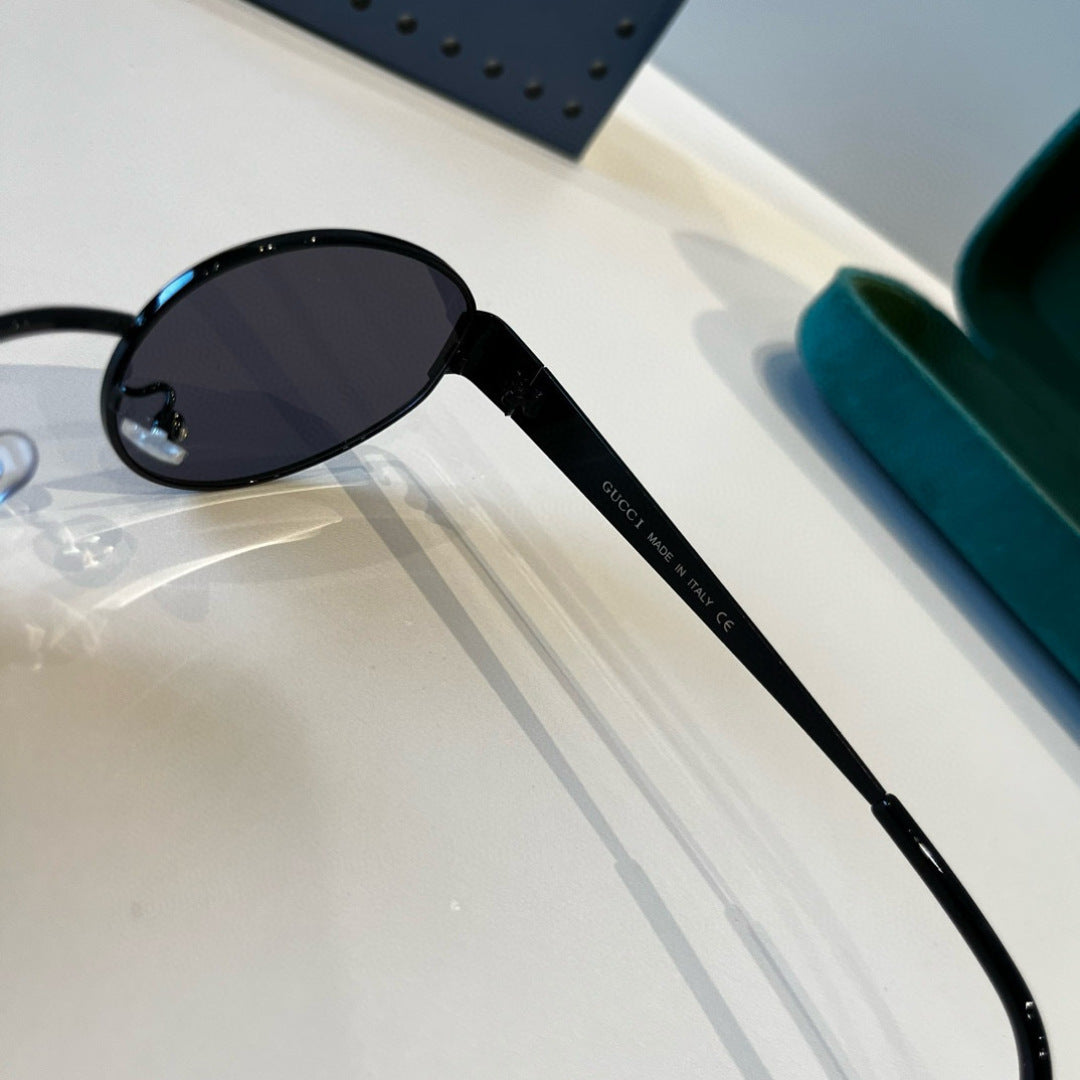 Gucci Oversized Black Lens Sunglasses for Women - 997673 - detail image 4
