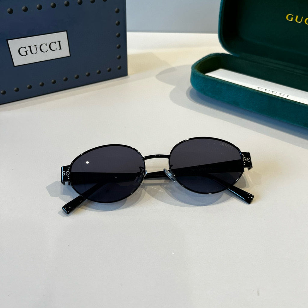 Gucci Oversized Black Lens Sunglasses for Women - 997673 - detail image 8