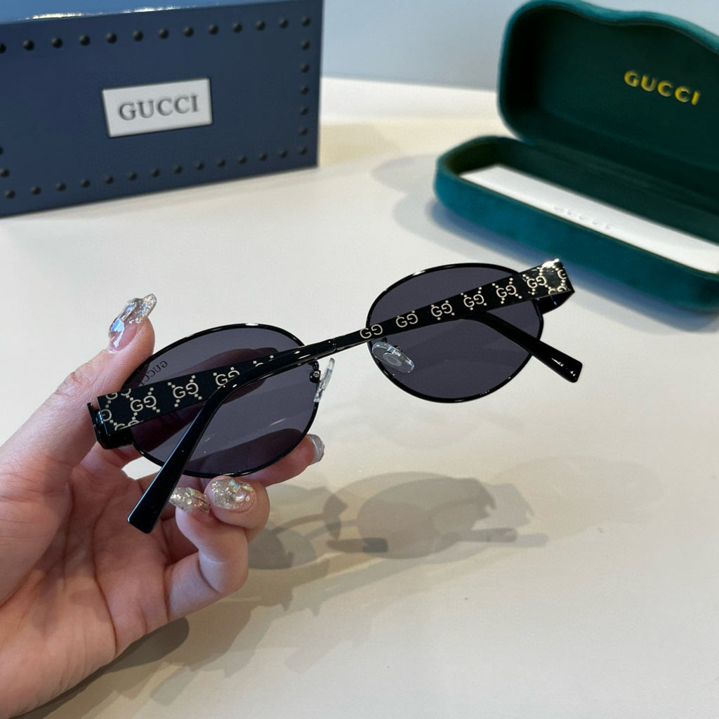 Gucci Oversized Black Lens Sunglasses for Women - 997673 - detail image 6